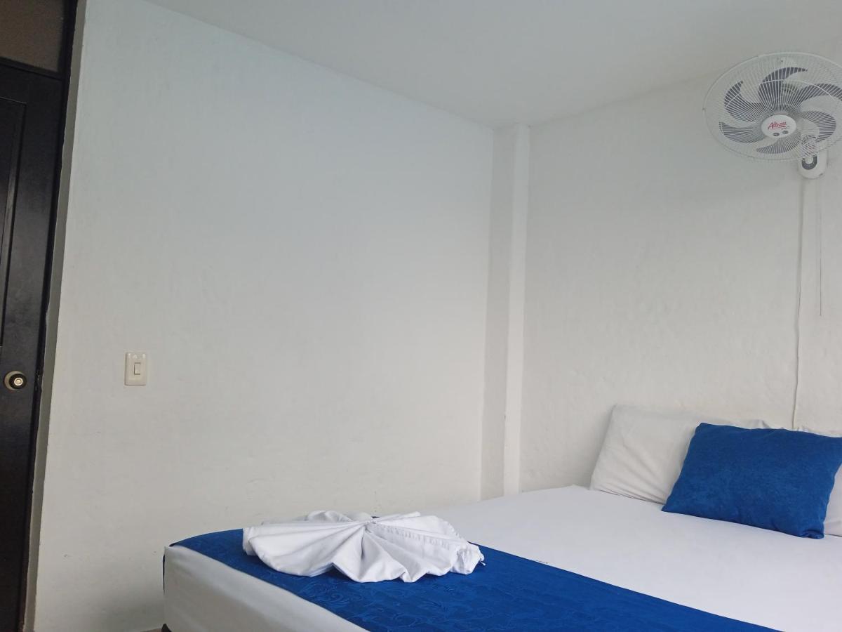 Blue Star Hotel 梅尔加 外观 照片