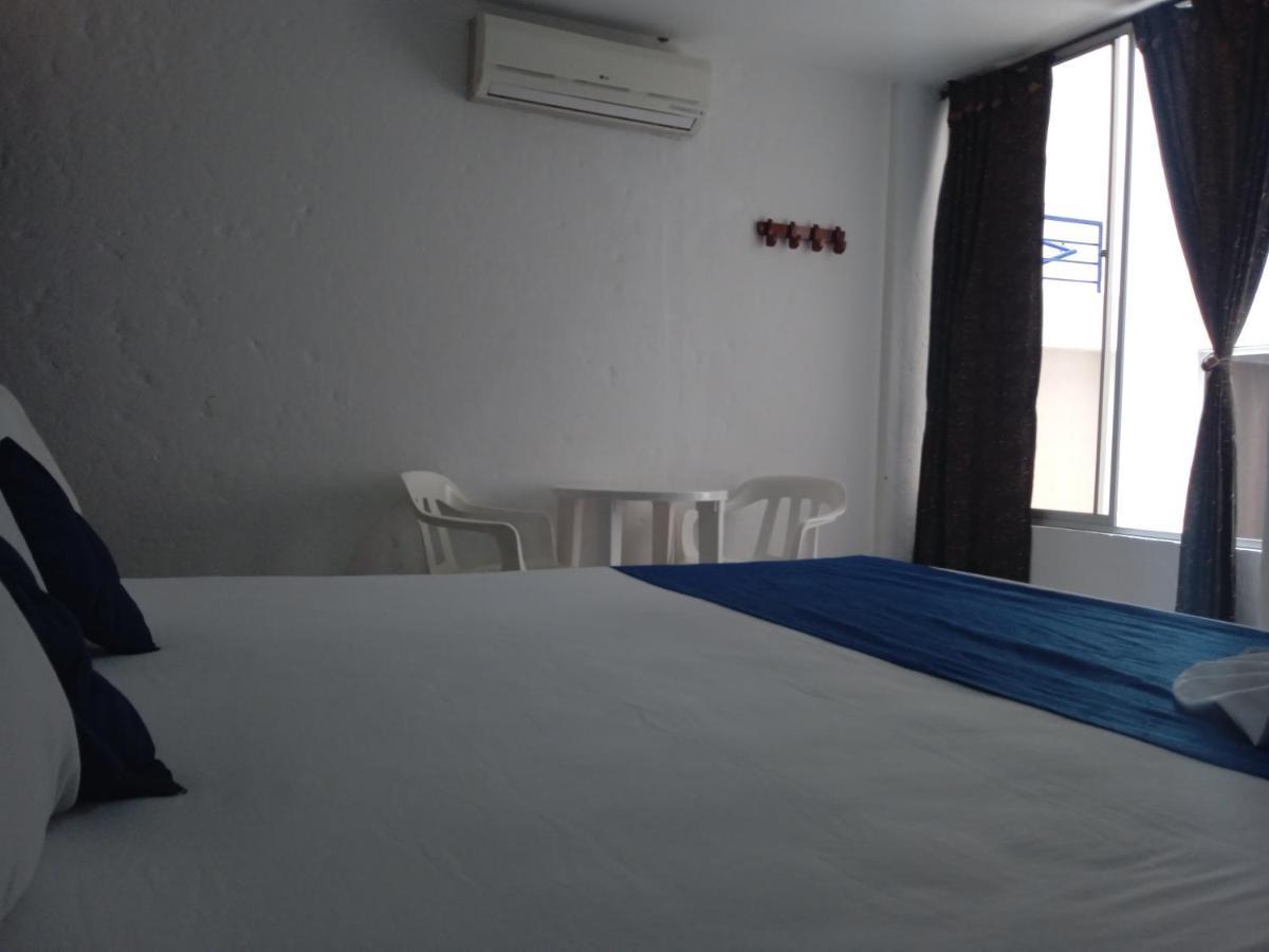 Blue Star Hotel 梅尔加 外观 照片