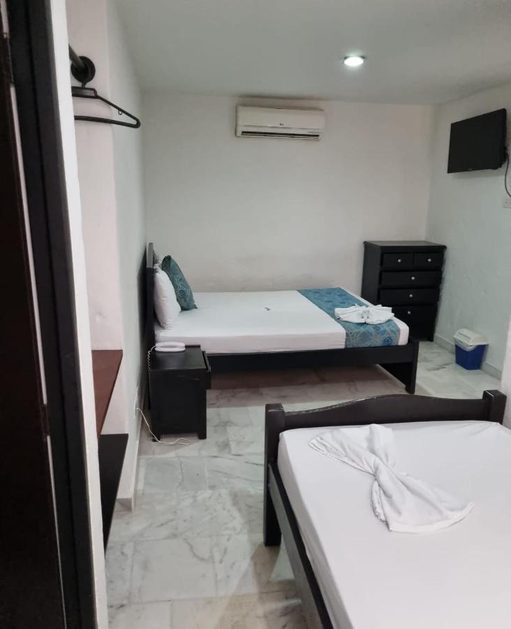 Blue Star Hotel 梅尔加 外观 照片