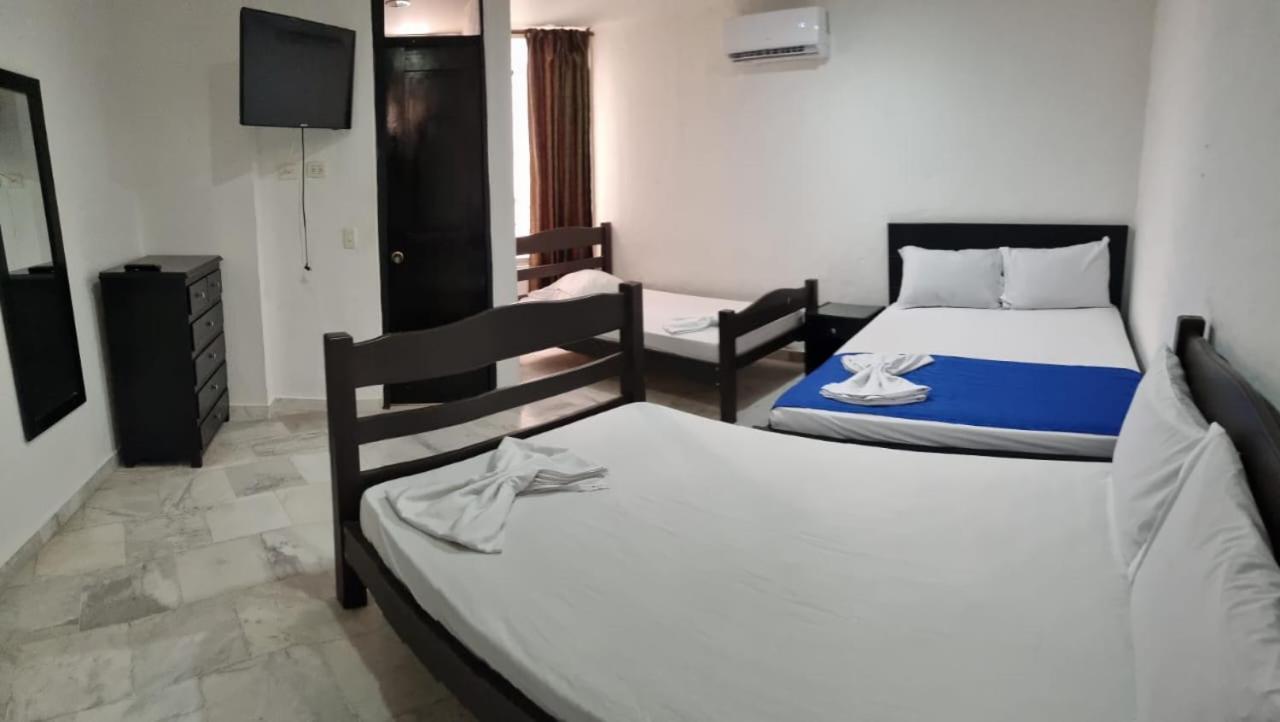 Blue Star Hotel 梅尔加 外观 照片