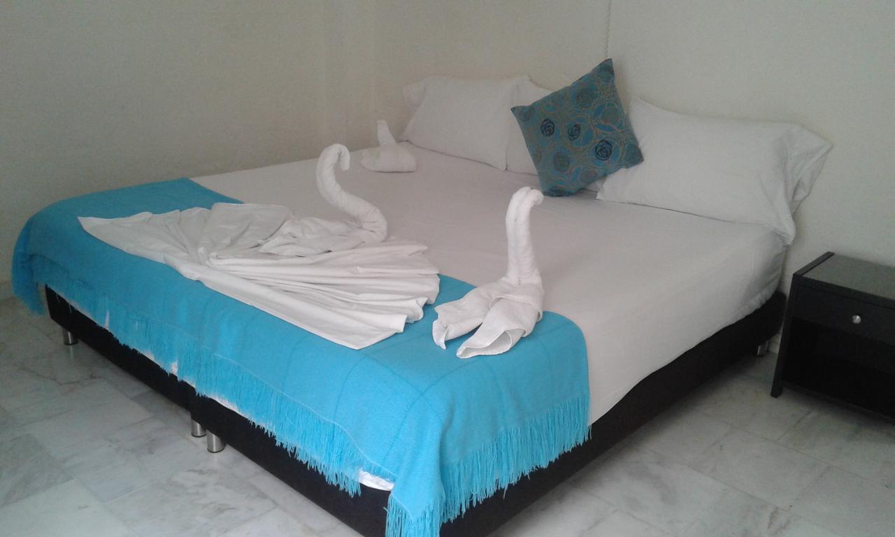 Blue Star Hotel 梅尔加 外观 照片