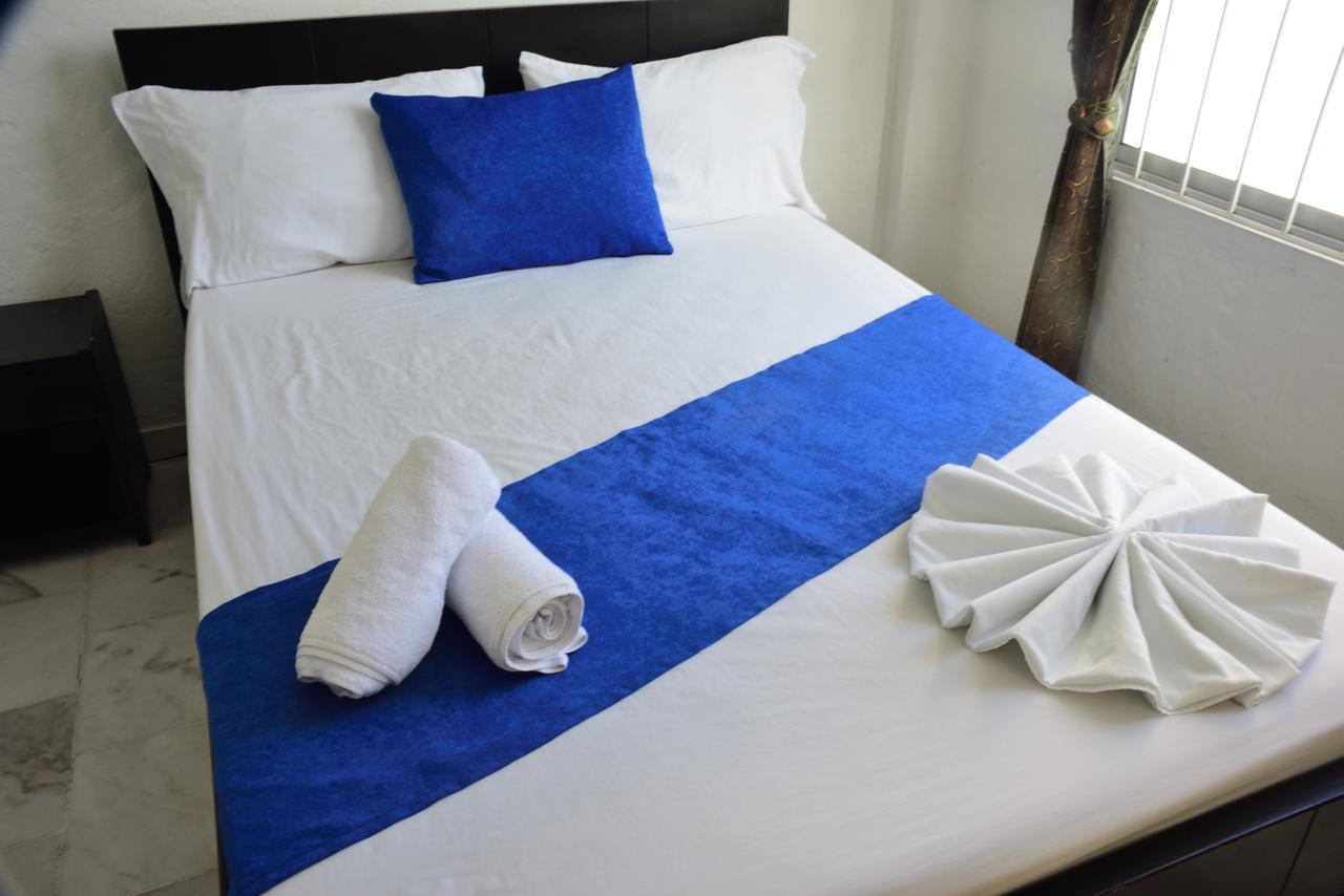 Blue Star Hotel 梅尔加 外观 照片