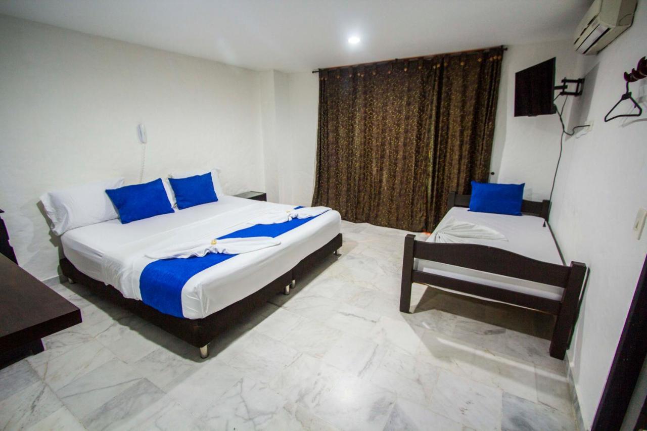 Blue Star Hotel 梅尔加 外观 照片